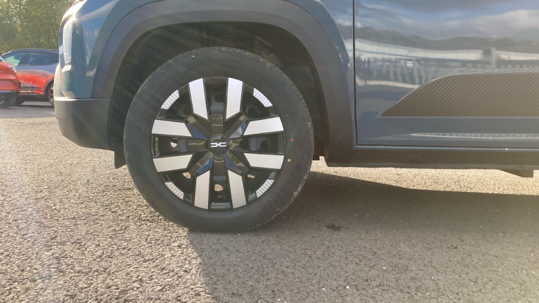 Dacia Spring 27kWh Expression 65 48kW 5dr Auto Electric Hatchback